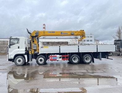 ISUZU GIGA (44т) КМУ XCMG SQS400-5 (16т) БОРТ 8,2×2,5×0,6м